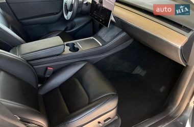 Внедорожник / Кроссовер Tesla Model Y 2022 в Саврани