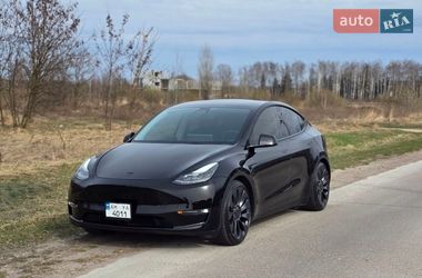 Позашляховик / Кросовер Tesla Model Y 2022 в Коростені