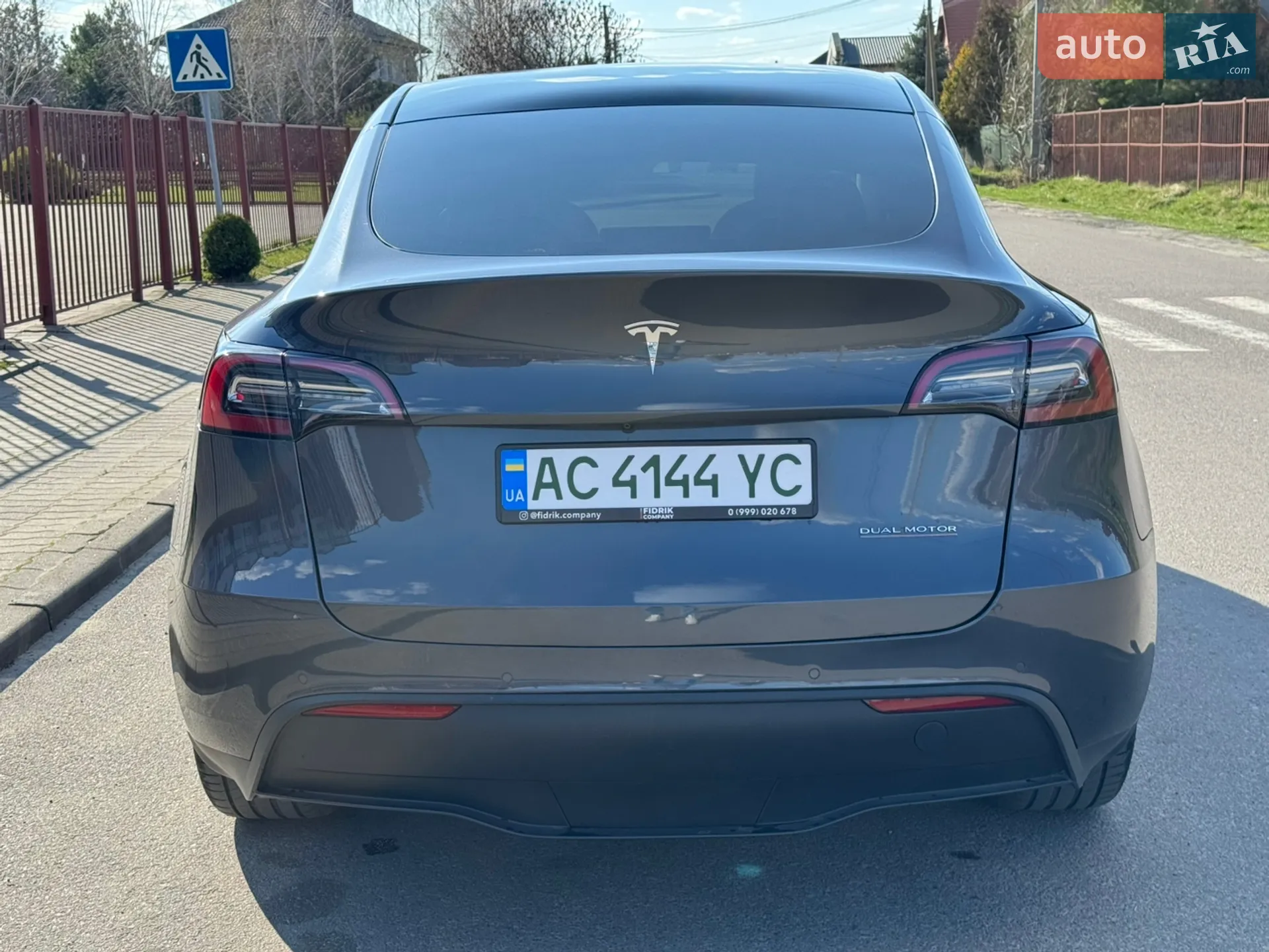 2021 Tesla Model Y - мініатюра 3