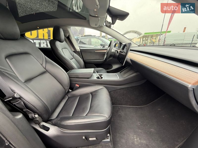 Позашляховик / Кросовер Tesla Model Y 2024 в Стрию фото 41 Позашляховик / Кросовер Tesla Model Y 2024 в Стрию