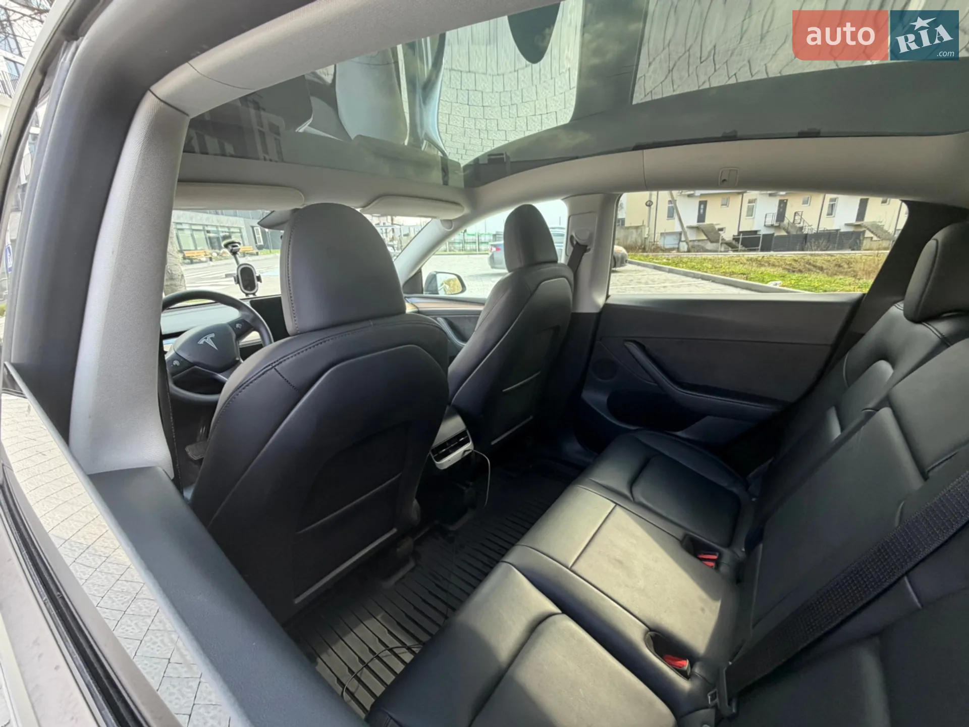 2023 Tesla Model Y - мініатюра 38
