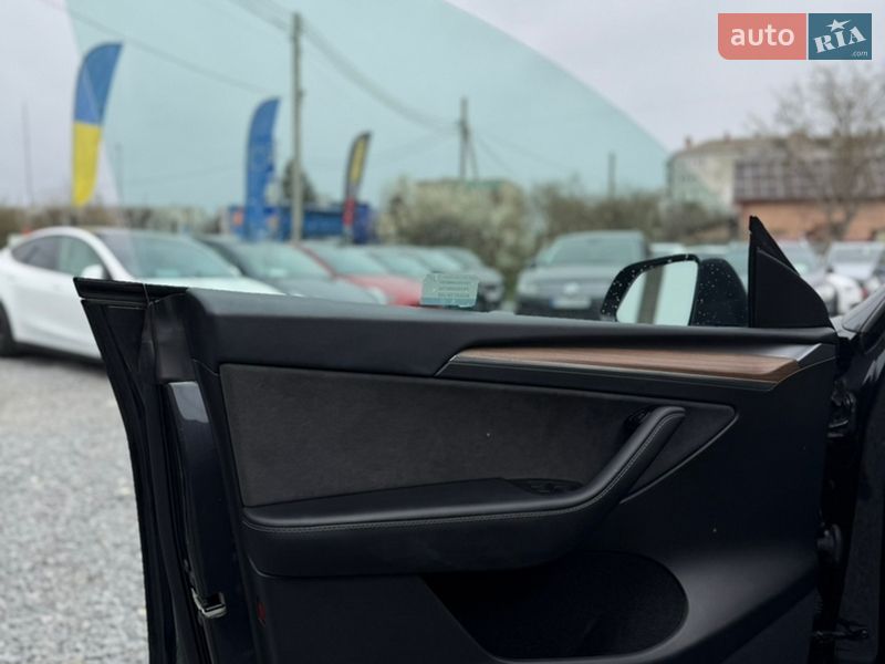 Позашляховик / Кросовер Tesla Model Y 2024 в Стрию фото 33 Позашляховик / Кросовер Tesla Model Y 2024 в Стрию