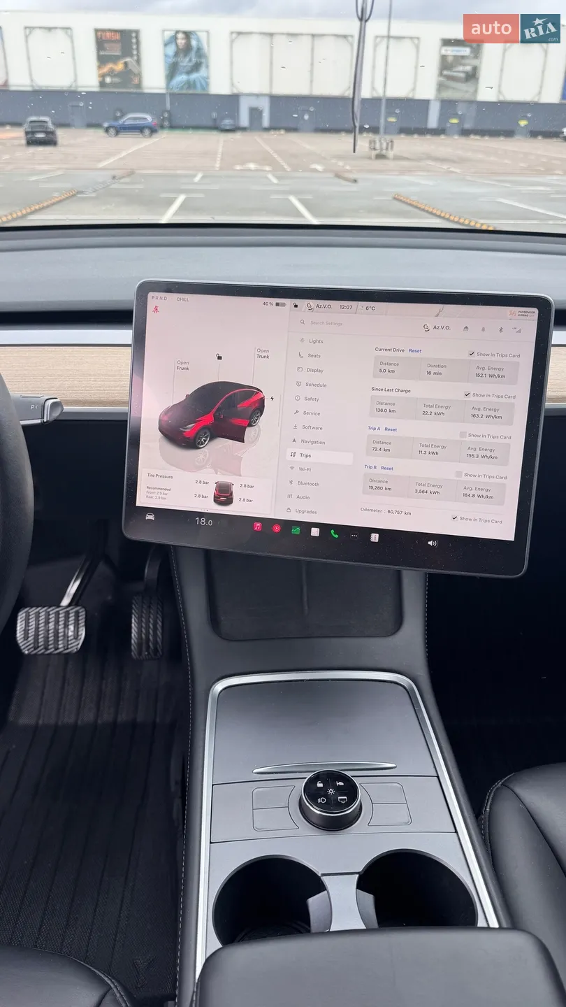 2022 Tesla Model Y - мініатюра 21