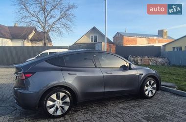 Внедорожник / Кроссовер Tesla Model Y 2020 в Львове