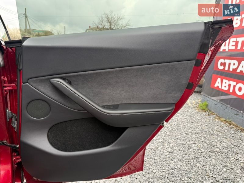 Позашляховик / Кросовер Tesla Model Y 2024 в Стрию фото 14 Позашляховик / Кросовер Tesla Model Y 2024 в Стрию