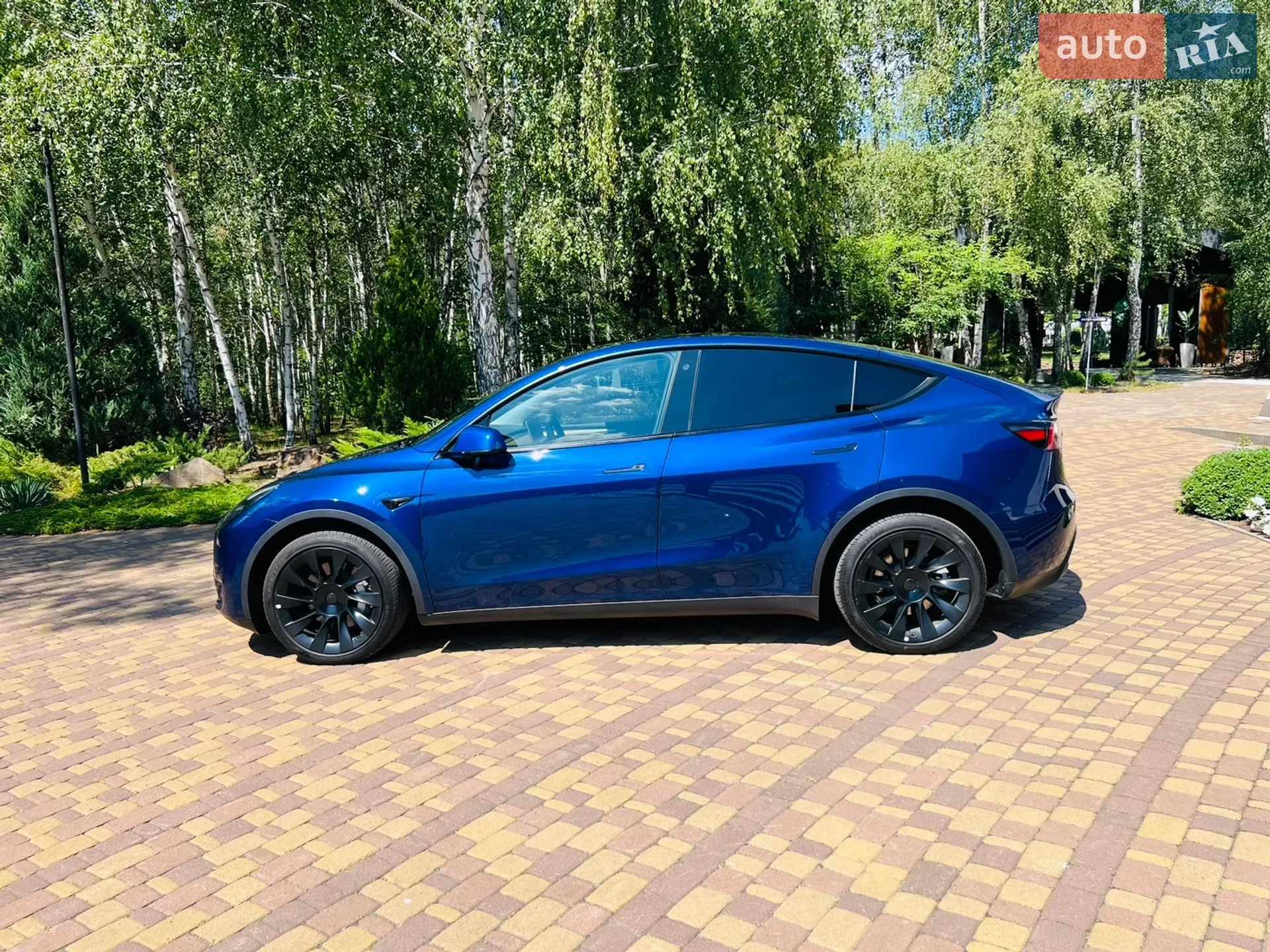 2023 Tesla Model Y - мініатюра 4
