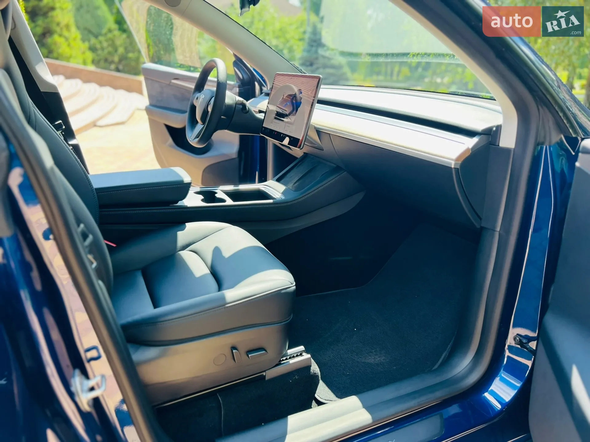 2023 Tesla Model Y - мініатюра 12