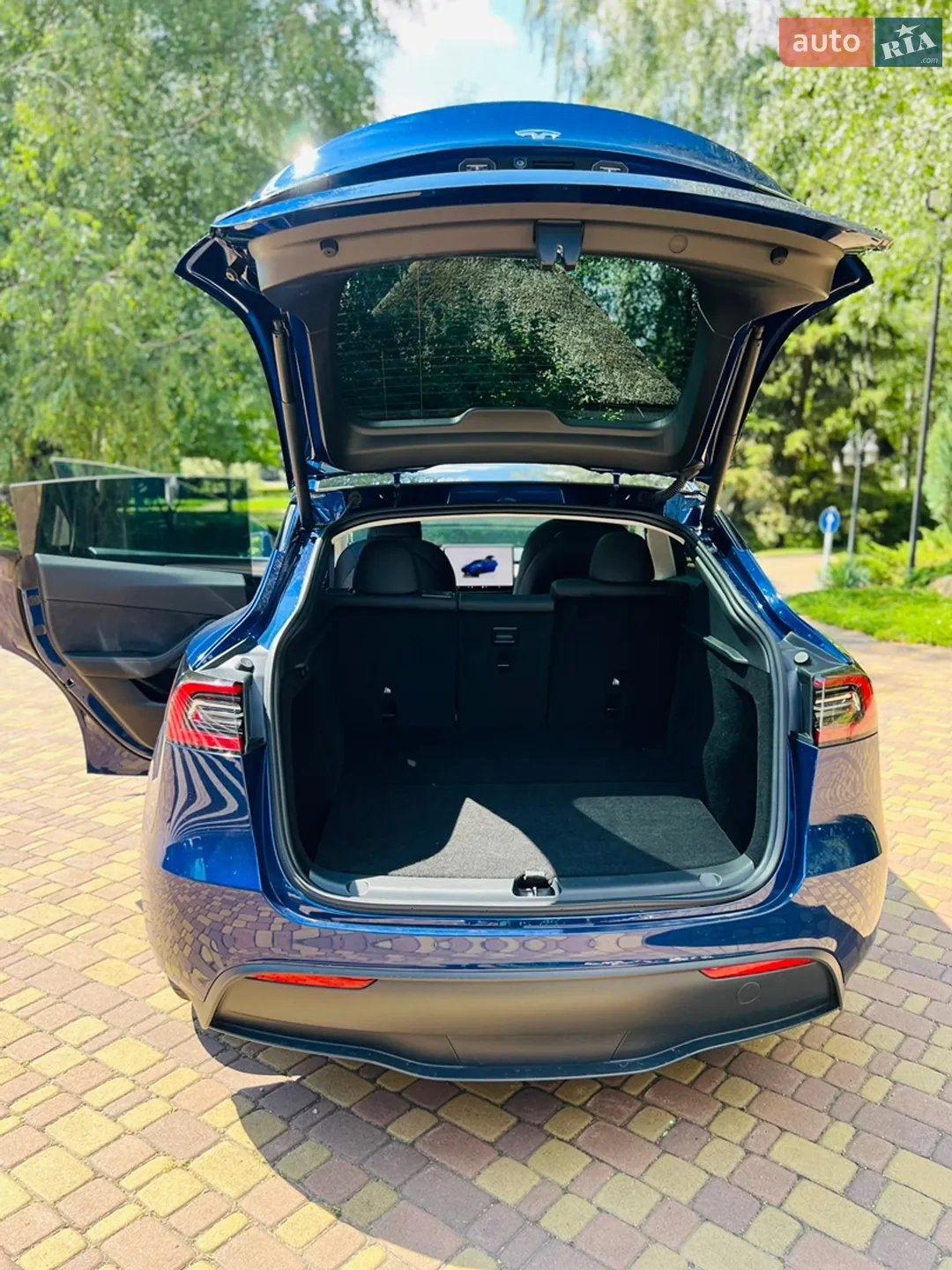 2023 Tesla Model Y - мініатюра 18