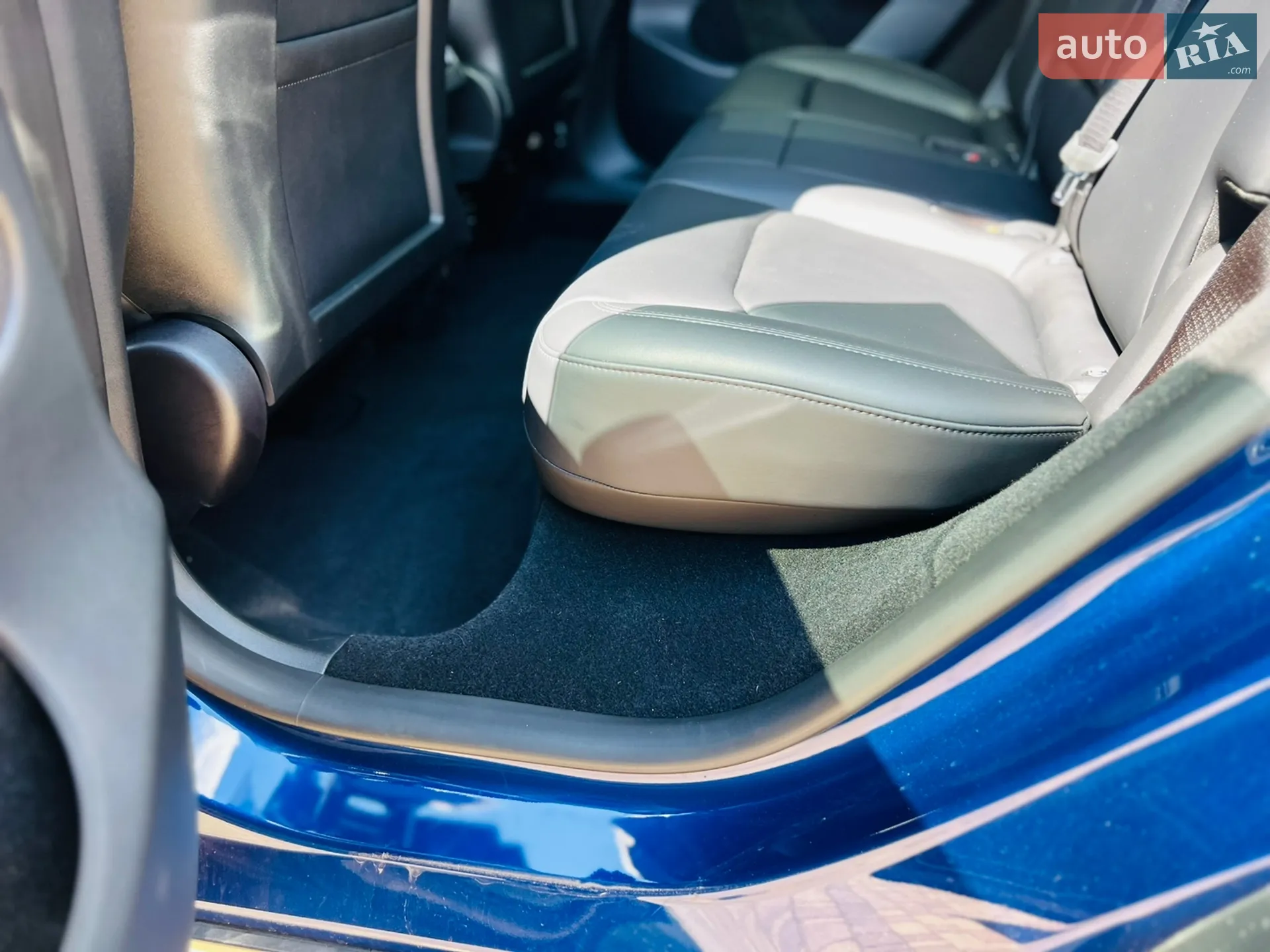 2023 Tesla Model Y - мініатюра 24