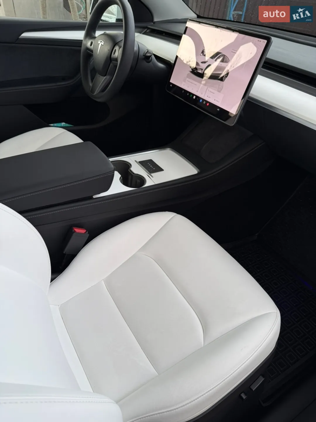 2023 Tesla Model Y - мініатюра 18