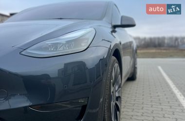 Позашляховик / Кросовер Tesla Model Y 2021 в Львові