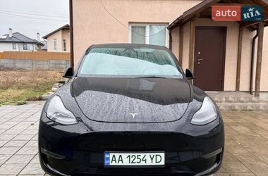 Внедорожник / Кроссовер Tesla Model Y 2023 в Киеве