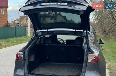 Внедорожник / Кроссовер Tesla Model Y 2022 в Львове
