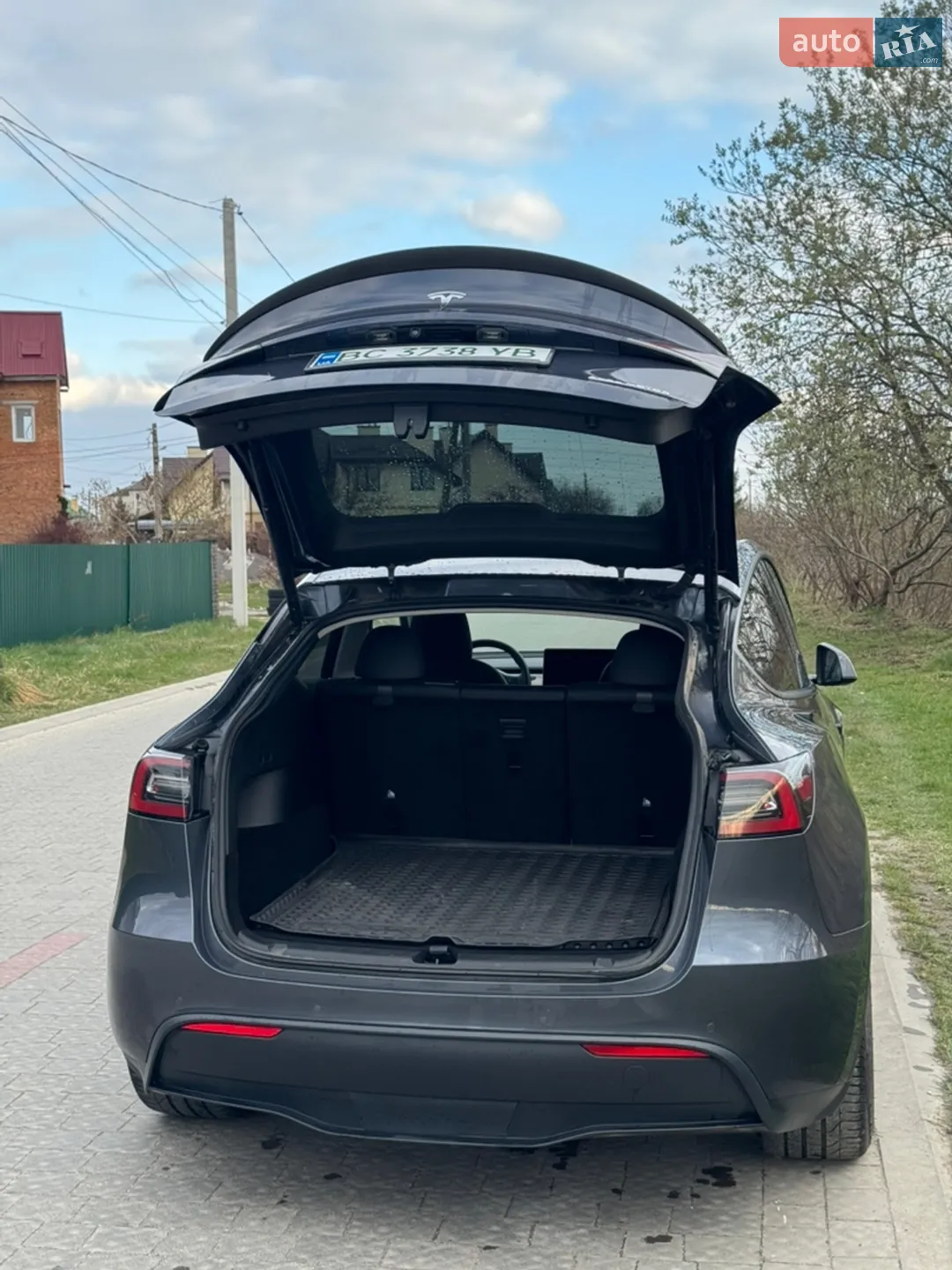 2022 Tesla Model Y - мініатюра 10