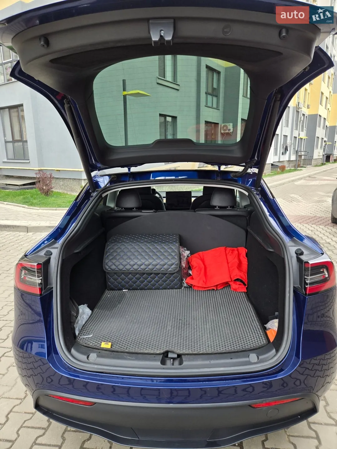 2023 Tesla Model Y - мініатюра 10