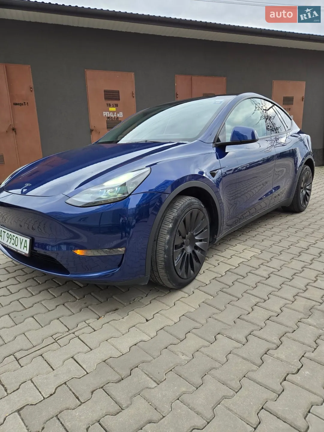 2023 Tesla Model Y - мініатюра 8