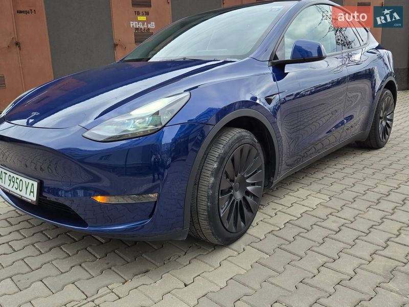 Позашляховик / Кросовер Tesla Model Y 2023 в Івано-Франківську фото 8 Позашляховик / Кросовер Tesla Model Y 2023 в Івано-Франківську