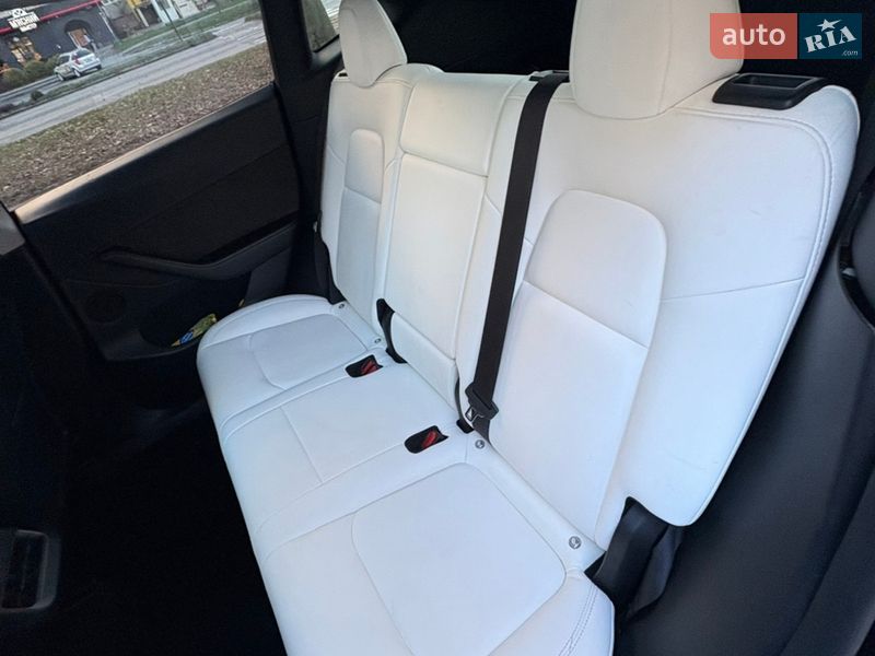 Позашляховик / Кросовер Tesla Model Y 2022 в Вінниці