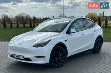 Позашляховик / Кросовер Tesla Model Y 2022 в Луцьку
