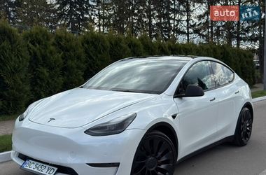 Позашляховик / Кросовер Tesla Model Y 2022 в Луцьку