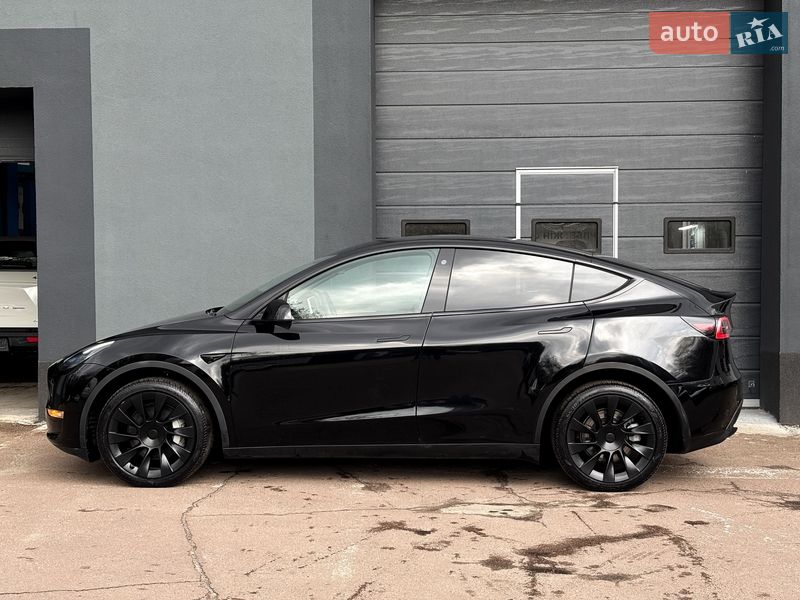 Внедорожник / Кроссовер Tesla Model Y 2023 в Киеве фото 6 Внедорожник / Кроссовер Tesla Model Y 2023 в Киеве