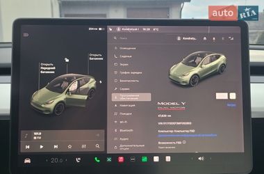 Внедорожник / Кроссовер Tesla Model Y 2020 в Львове