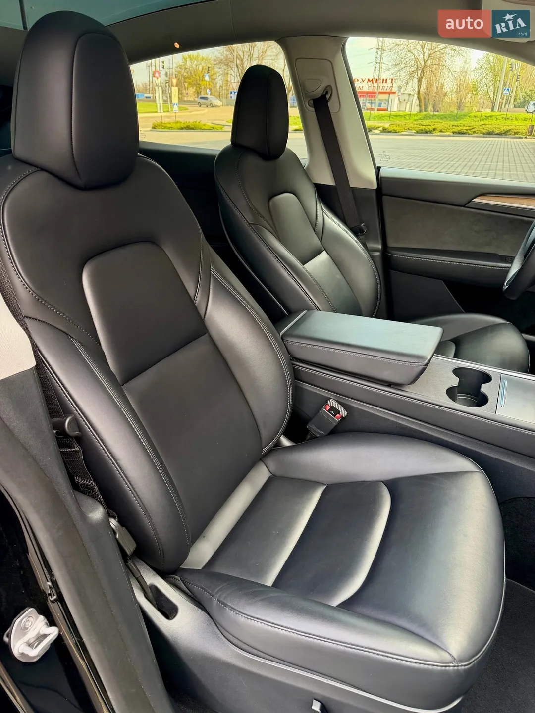 2023 Tesla Model Y - мініатюра 11