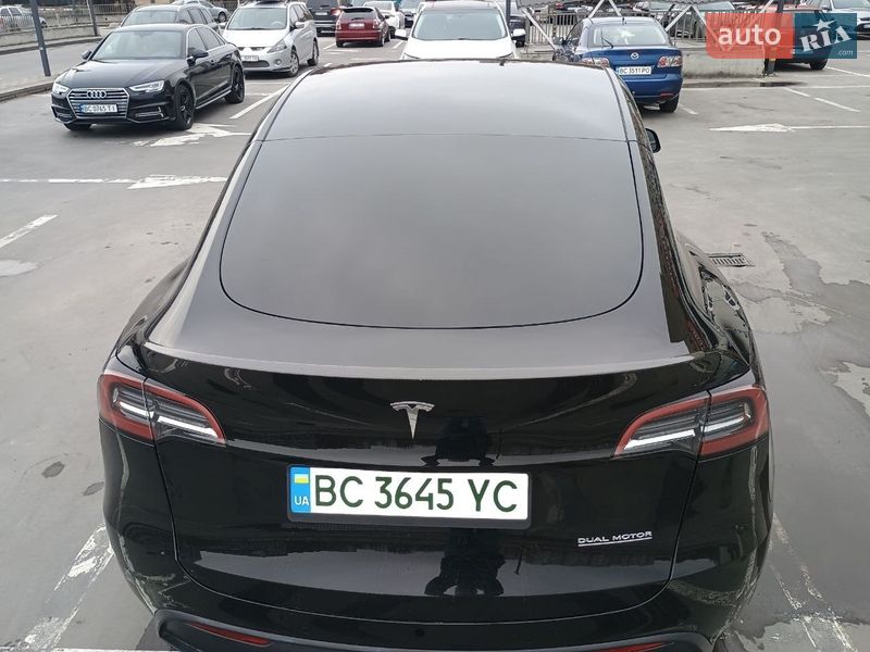 Внедорожник / Кроссовер Tesla Model Y 2022 в Львове