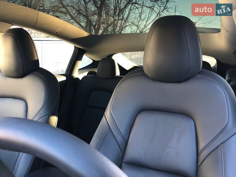 Позашляховик / Кросовер Tesla Model Y 2022 в Кременчуці фото 13 Позашляховик / Кросовер Tesla Model Y 2022 в Кременчуці