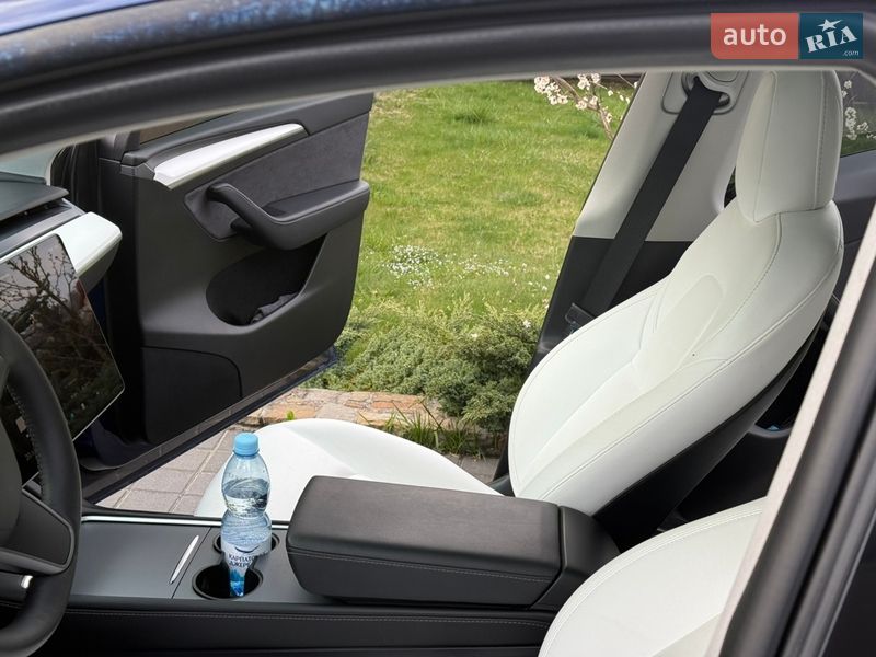 Позашляховик / Кросовер Tesla Model Y 2022 в Трускавці фото 11 Позашляховик / Кросовер Tesla Model Y 2022 в Трускавці