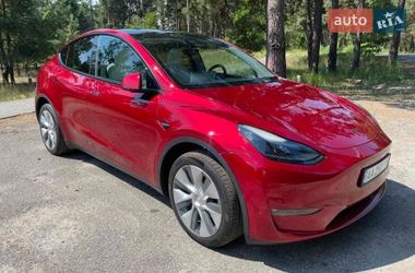 Позашляховик / Кросовер Tesla Model Y 2024 в Києві