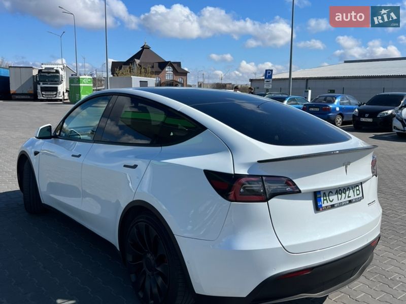 Внедорожник / Кроссовер Tesla Model Y 2022 в Луцке