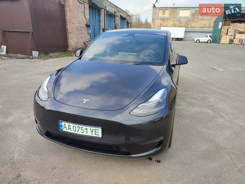 Внедорожник / Кроссовер Tesla Model Y 2024 в Киеве фото 8 Внедорожник / Кроссовер Tesla Model Y 2024 в Киеве