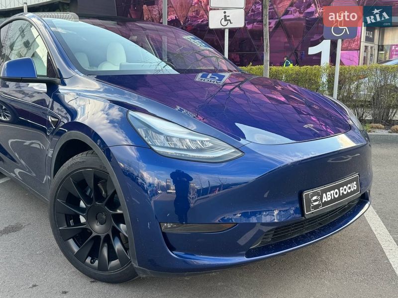 Позашляховик / Кросовер Tesla Model Y 2020 в Києві