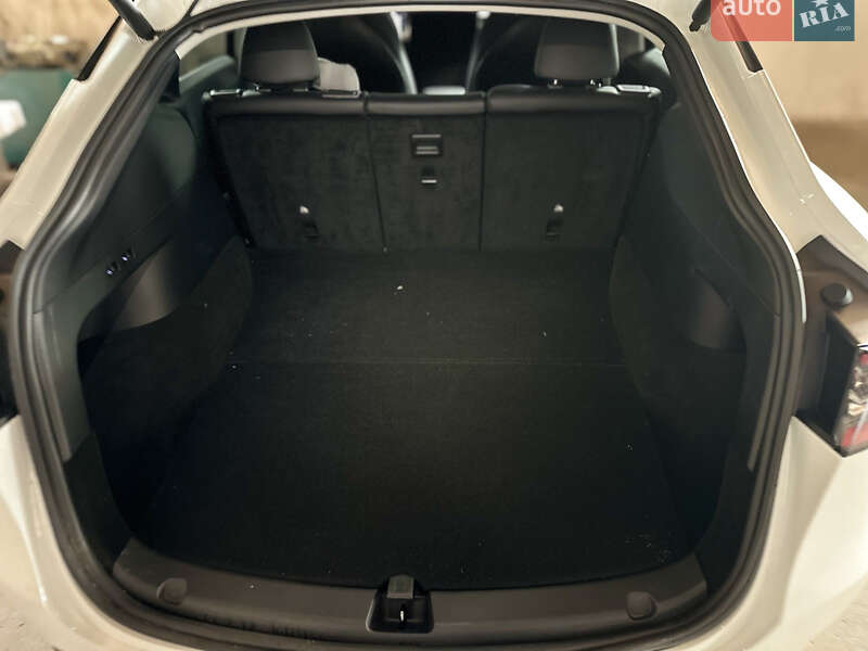 Внедорожник / Кроссовер Tesla Model Y 2022 в Каменец-Подольском