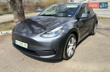 Внедорожник / Кроссовер Tesla Model Y 2024 в Киеве