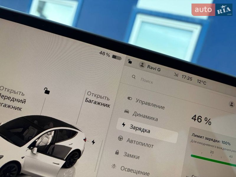 Внедорожник / Кроссовер Tesla Model Y 2024 в Дрогобыче