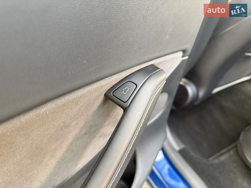 Внедорожник / Кроссовер Tesla Model Y 2023 в Харькове