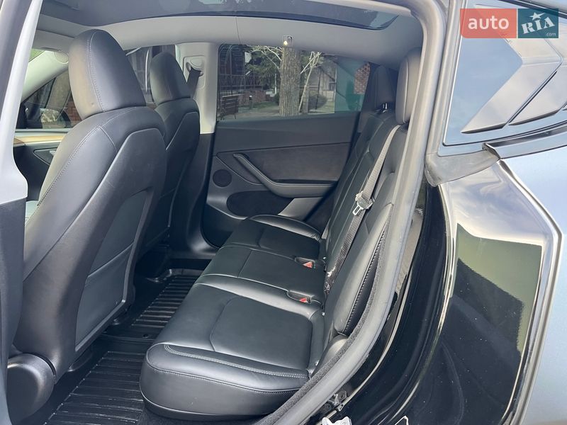 Внедорожник / Кроссовер Tesla Model Y 2023 в Львове фото 10 Внедорожник / Кроссовер Tesla Model Y 2023 в Львове