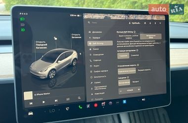 Позашляховик / Кросовер Tesla Model Y 2023 в Львові