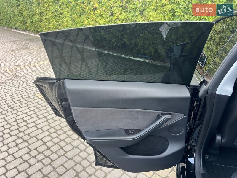 Внедорожник / Кроссовер Tesla Model Y 2023 в Львове фото 33 Внедорожник / Кроссовер Tesla Model Y 2023 в Львове