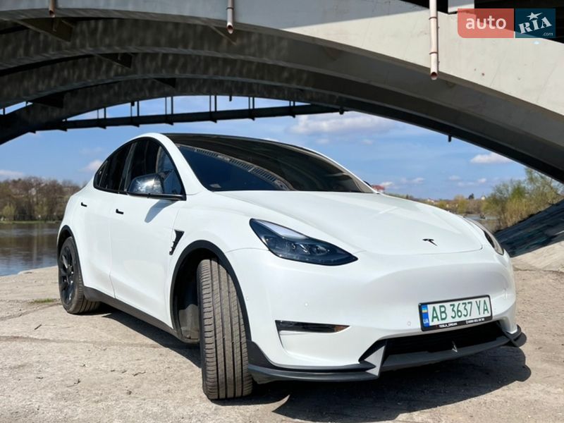Внедорожник / Кроссовер Tesla Model Y 2021 в Виннице