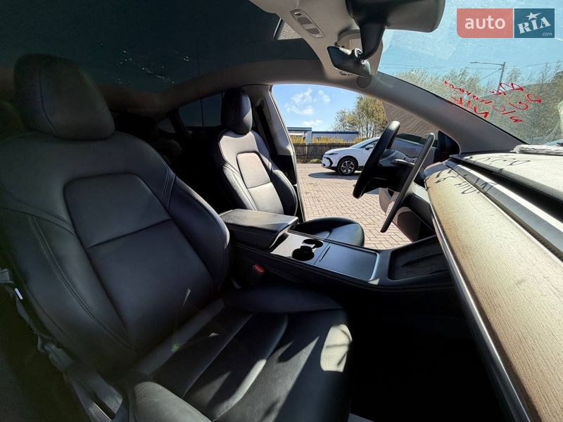 Внедорожник / Кроссовер Tesla Model Y 2021 в Луцке фото 12 Внедорожник / Кроссовер Tesla Model Y 2021 в Луцке
