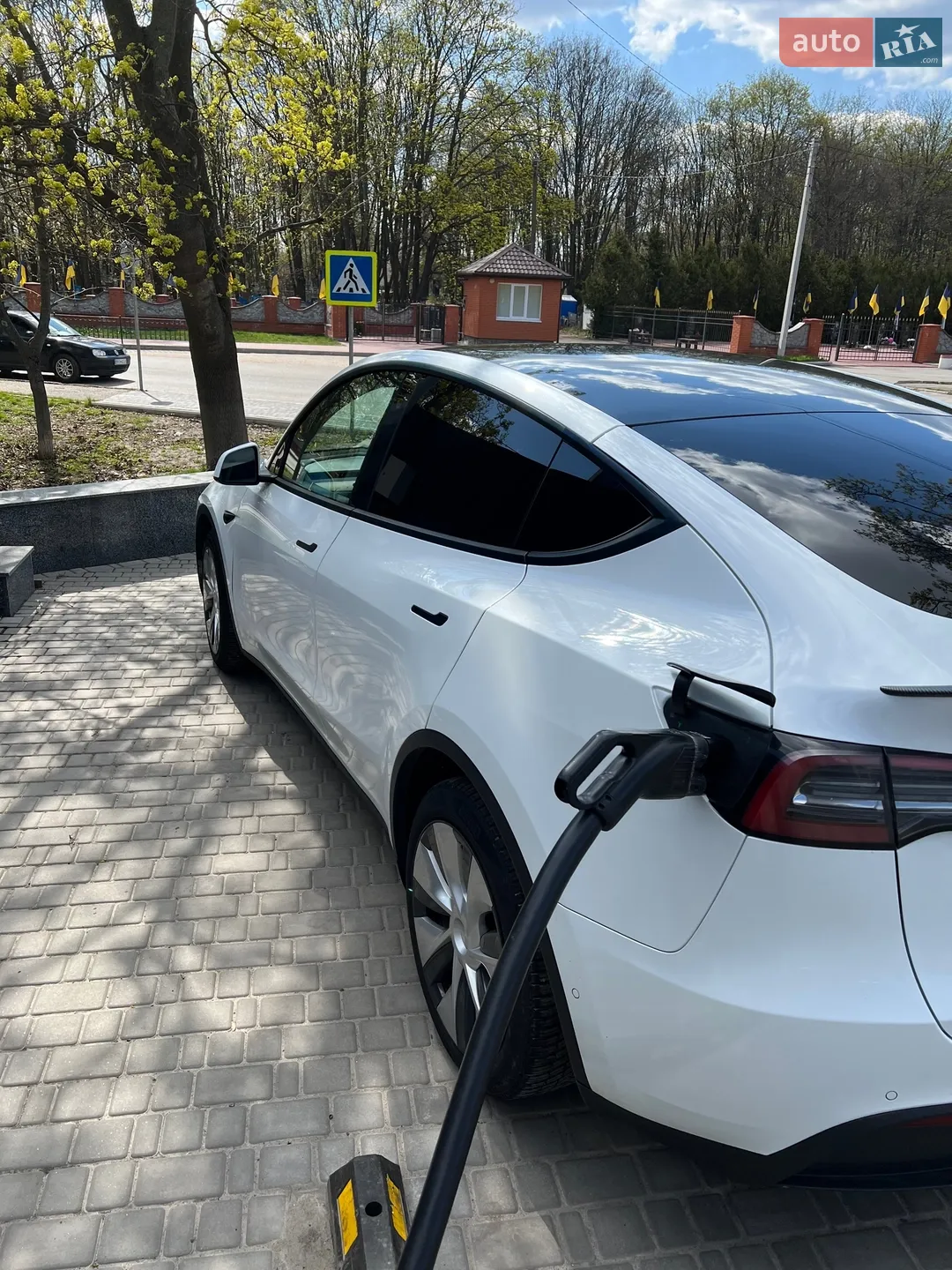 2022 Tesla Model Y - мініатюра 6
