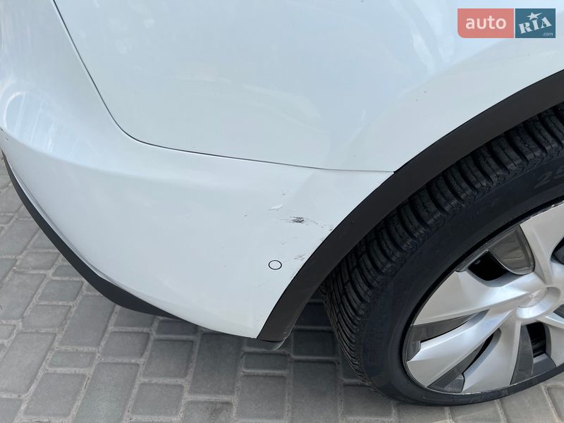 Позашляховик / Кросовер Tesla Model Y 2022 в Кропивницькому