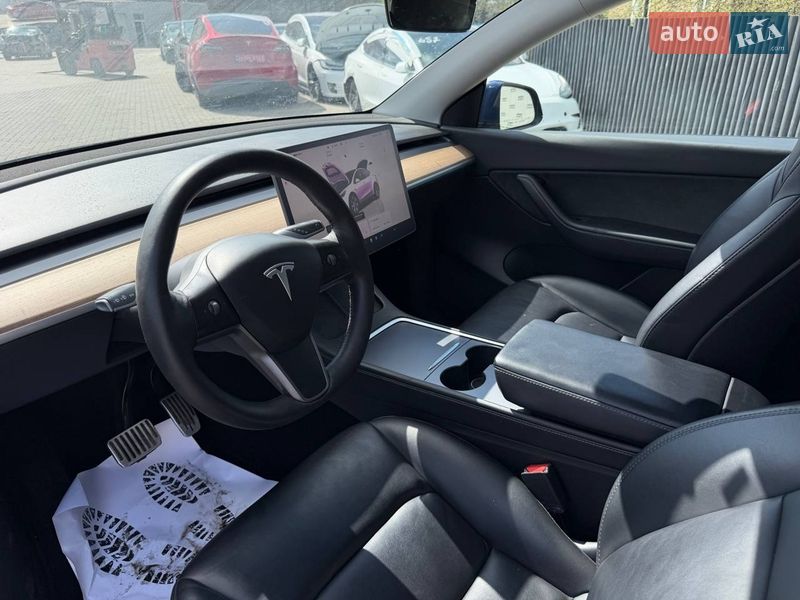 Внедорожник / Кроссовер Tesla Model Y 2022 в Луцке фото 17 Внедорожник / Кроссовер Tesla Model Y 2022 в Луцке