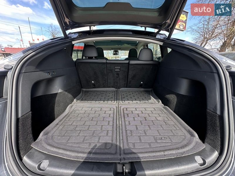 Внедорожник / Кроссовер Tesla Model Y 2020 в Виннице