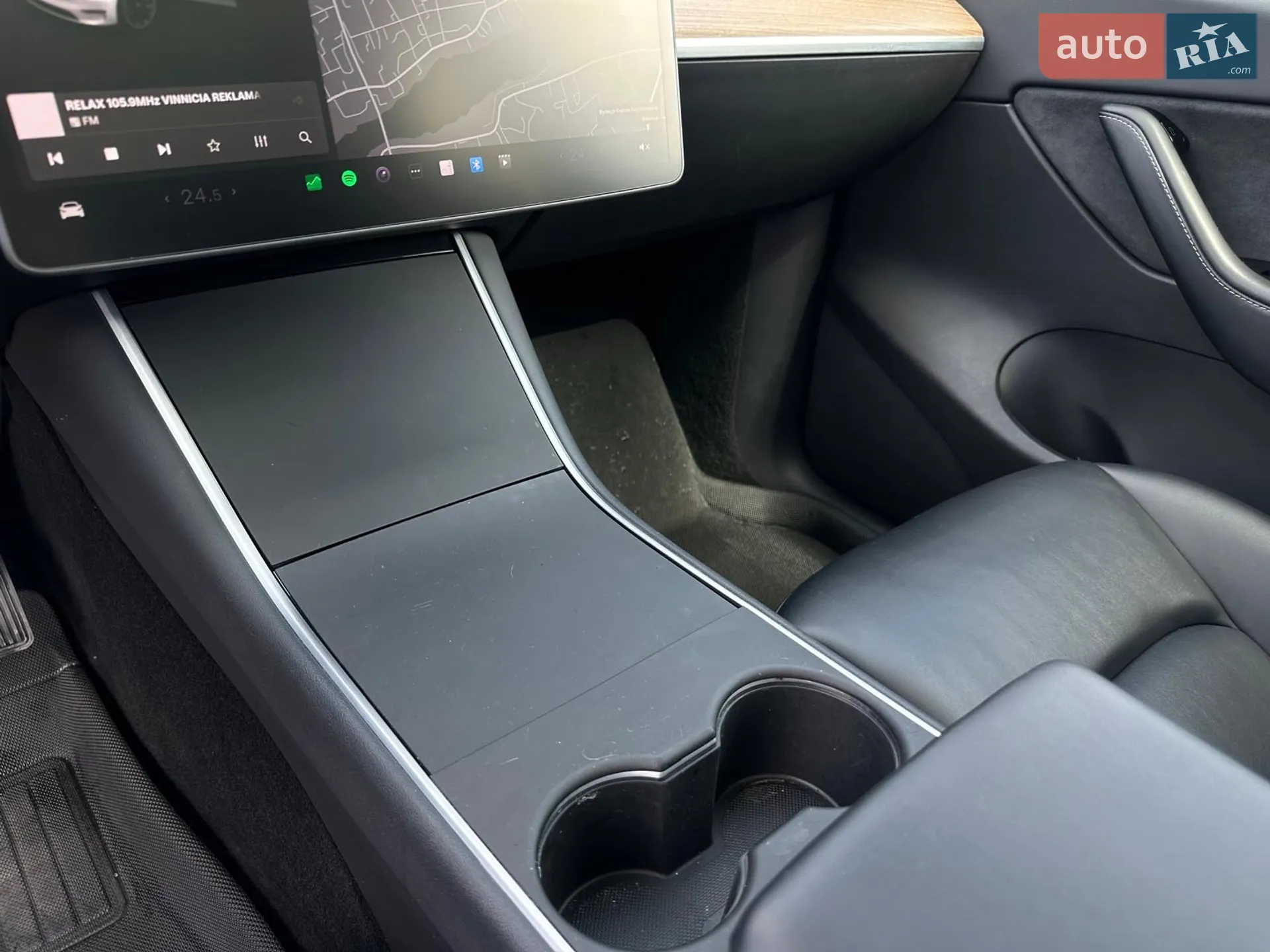 2020 Tesla Model Y - мініатюра 26