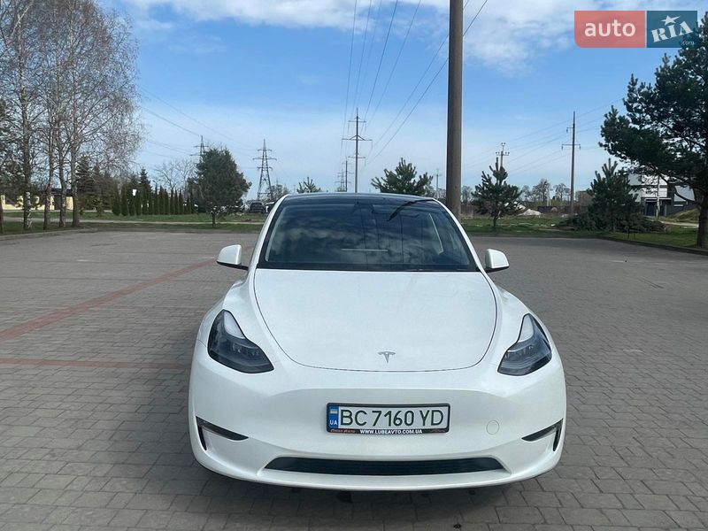 Позашляховик / Кросовер Tesla Model Y 2023 в Львові фото 8 Позашляховик / Кросовер Tesla Model Y 2023 в Львові