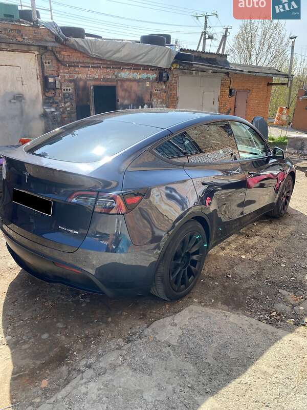 Позашляховик / Кросовер Tesla Model Y 2024 в Хмельницькому